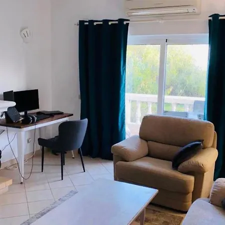 فيلة Casa Do Pinhal